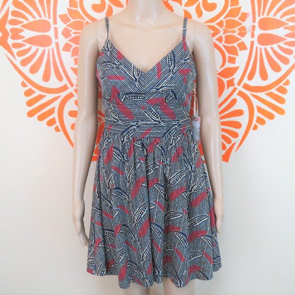 Quiksilver Dresses & Skirts - Quicksilver Tribal Sleeveless Sundress XS
